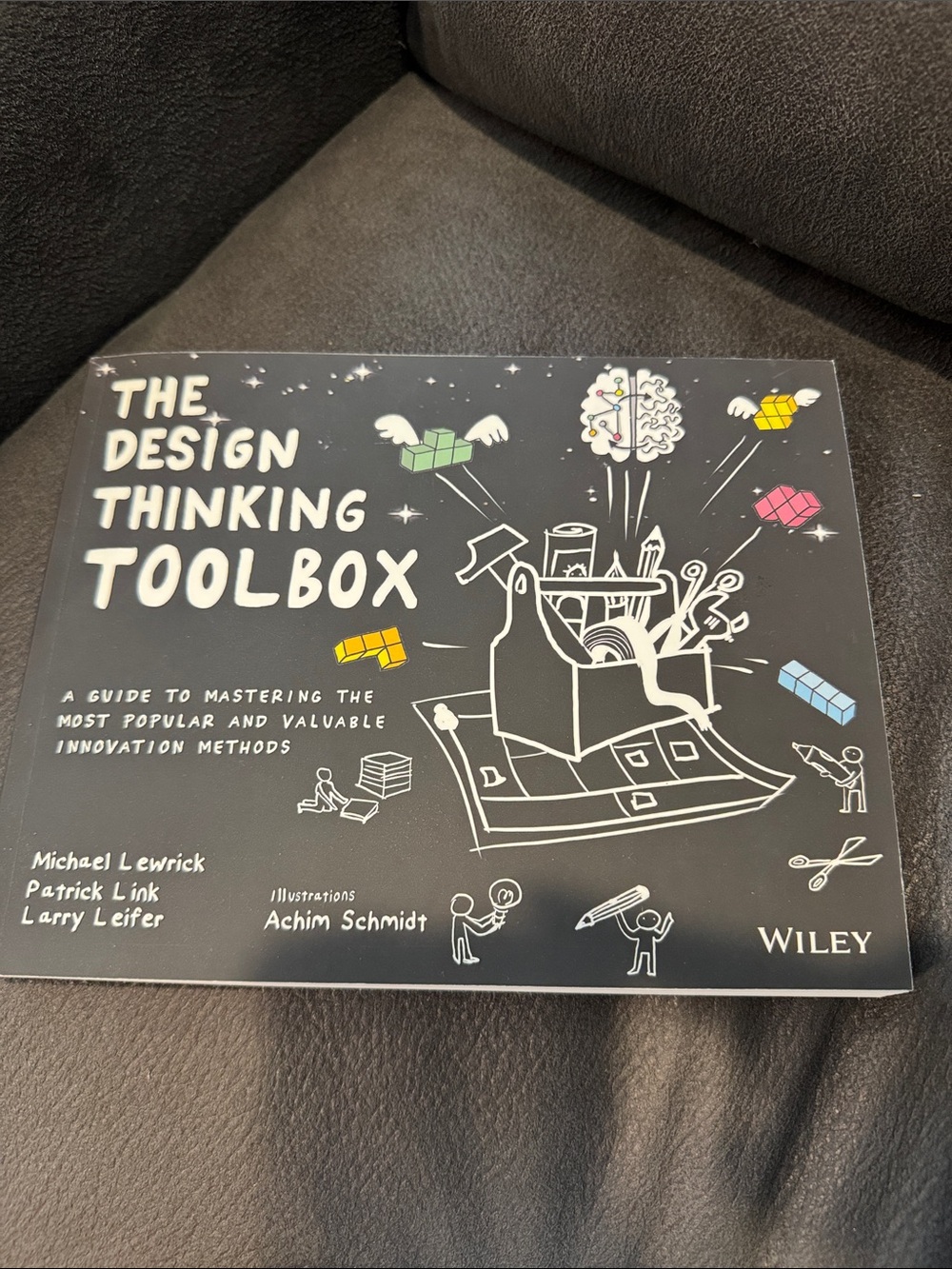 The Design Thinking Toolbox - Black Edition